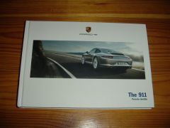 Porsche 911 2015 brochure